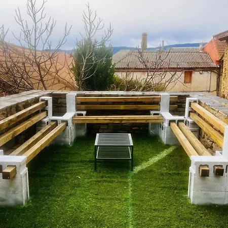Casa El Mirador De *